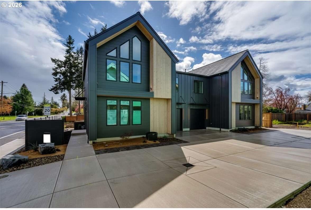 2624 Gilham Road Eugene, OR 97408 - Photo 1 of 33 Gallery Image 1