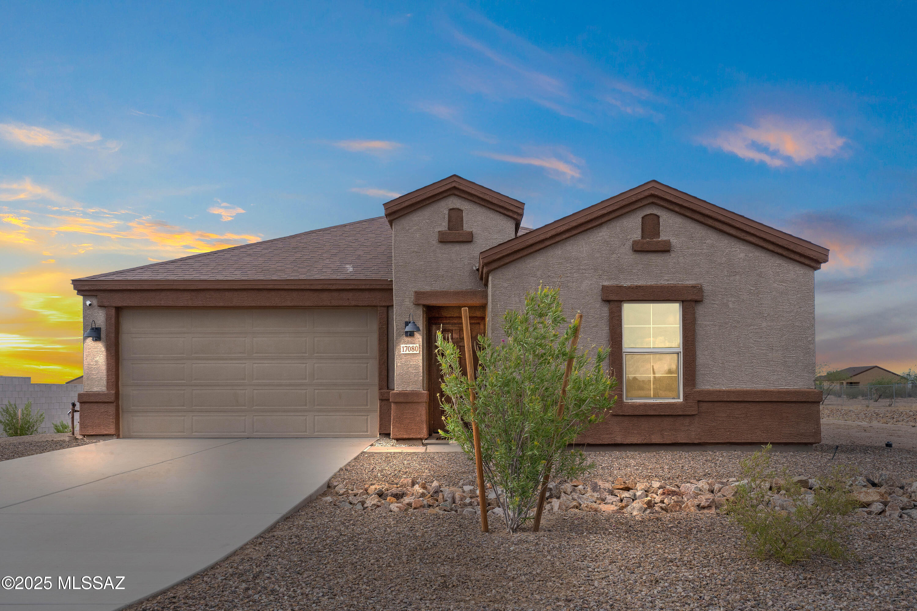 17080 West Gatling Road Marana, AZ 85653 - Photo 1 of 44