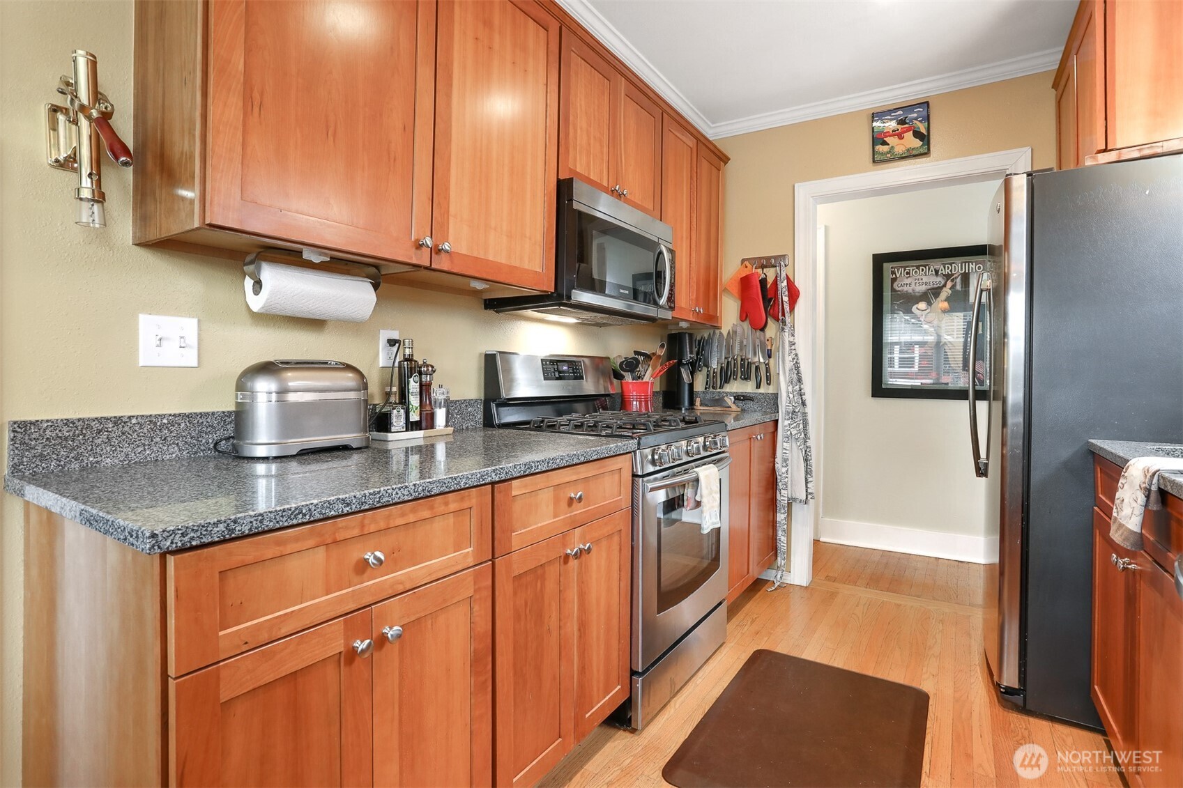 754 North 82nd Street Seattle, WA 98103 - Photo 11 of 40 Gallery Image 11