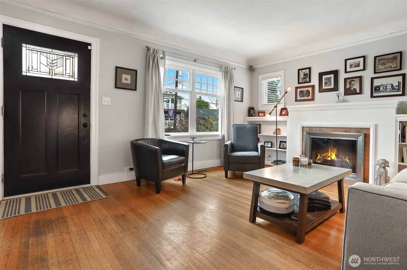 754 North 82nd Street Seattle, WA 98103 - Photo 4 of 40 Gallery Image 4