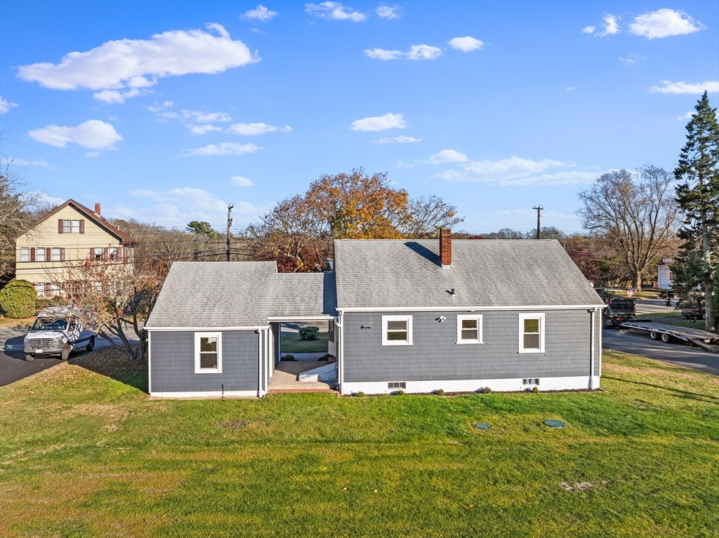 79 Middle Road Acushnet, MA 02743 - Photo 11 of 28