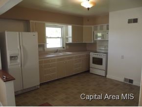 2608 Devonshire Road Springfield, IL 62703 - Photo 14 of 19