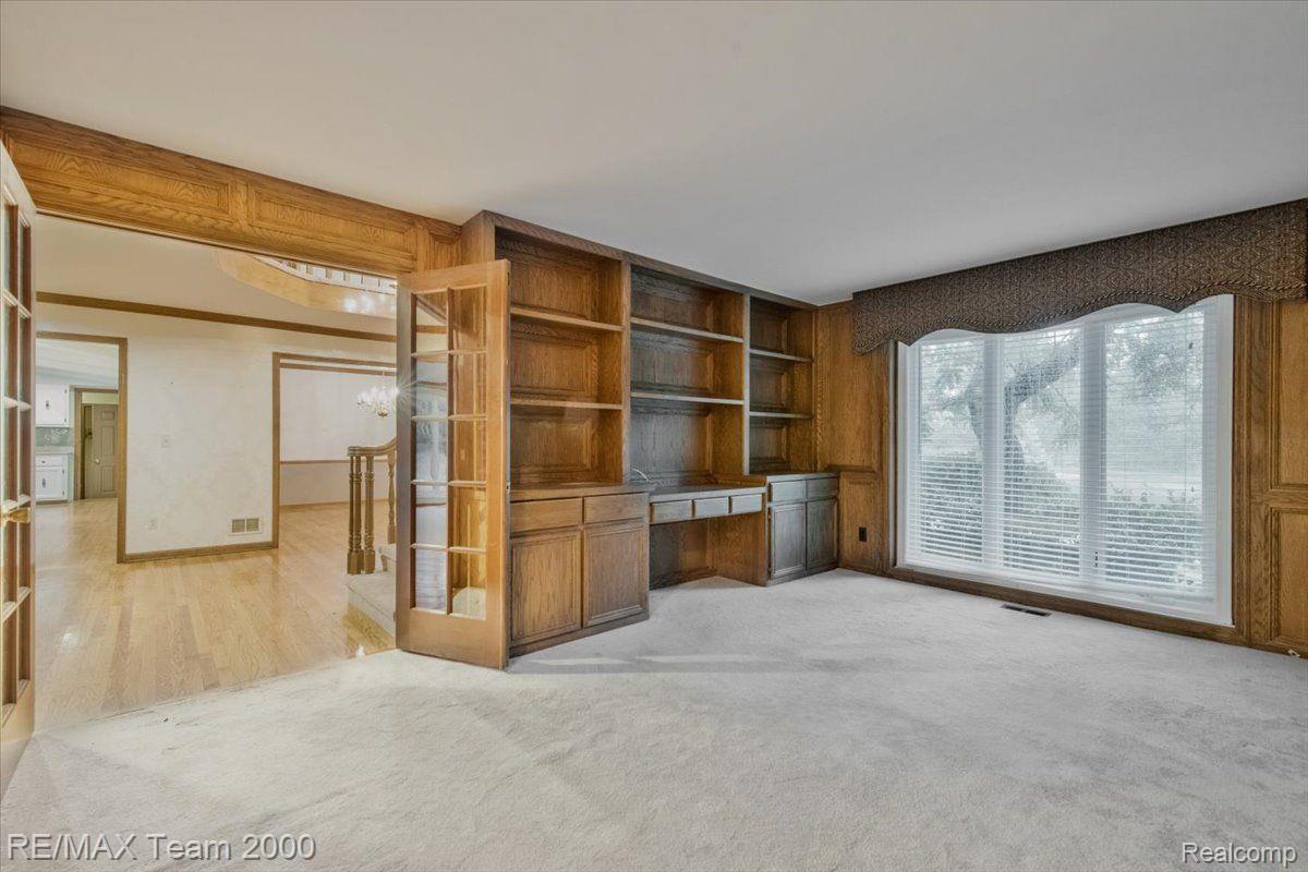 1901 Mapleridge Road Rochester, MI 48309 - Photo 20 of 58
