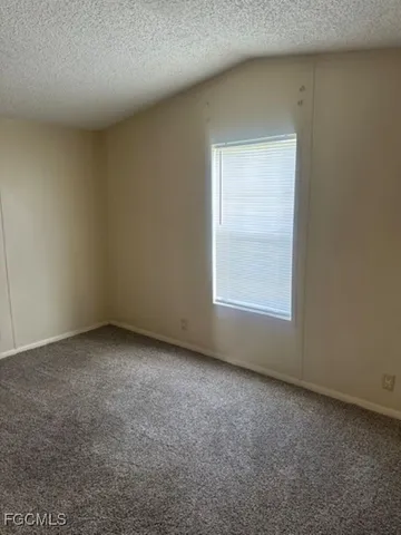 $1,100 | 703 Ave A Northwest, Moore Haven, FL 33471