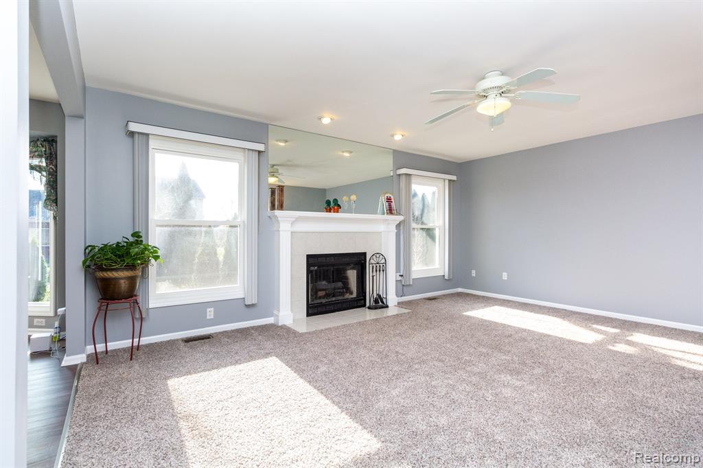 1582 Nadine Rochester Hills, MI 48307 - Photo 21 of 58