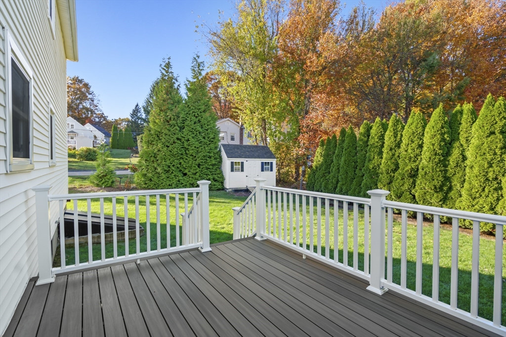 216 Mountain Street West Worcester, MA 01606 - Photo 21 of 24