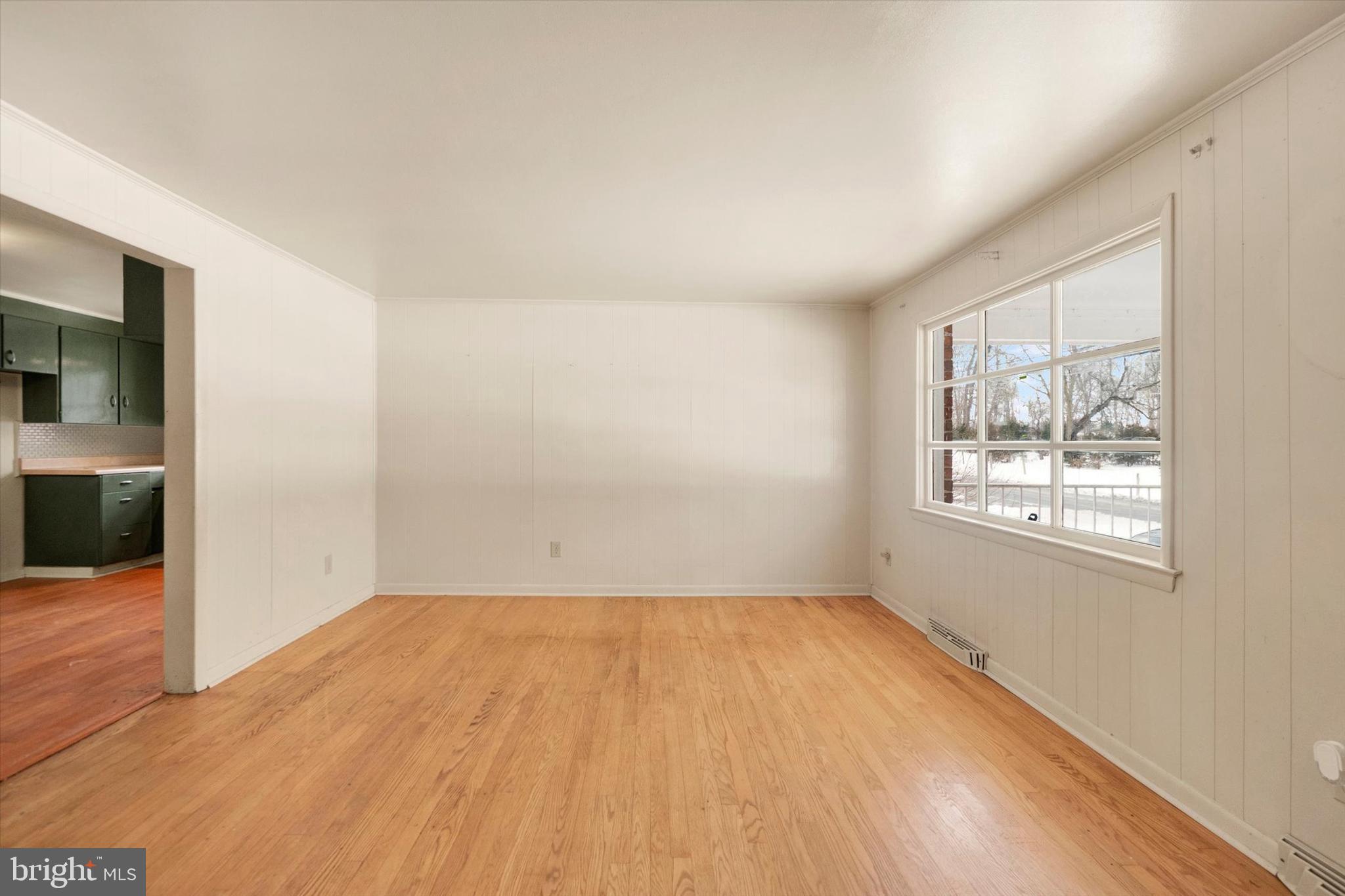 15912 Falling Waters Road Williamsport, MD 21795 - Photo 4 of 19