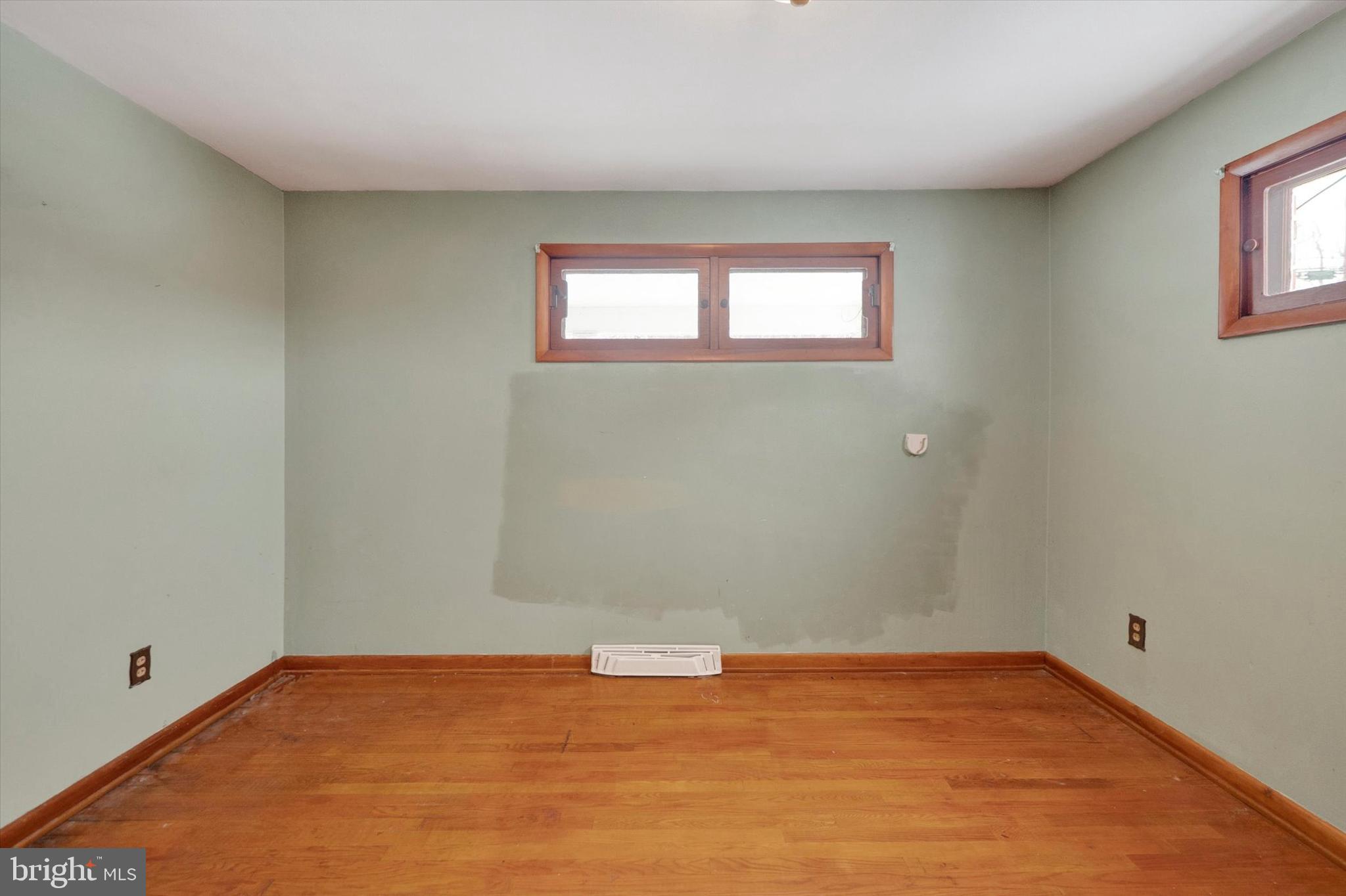 15912 Falling Waters Road Williamsport, MD 21795 - Photo 9 of 19