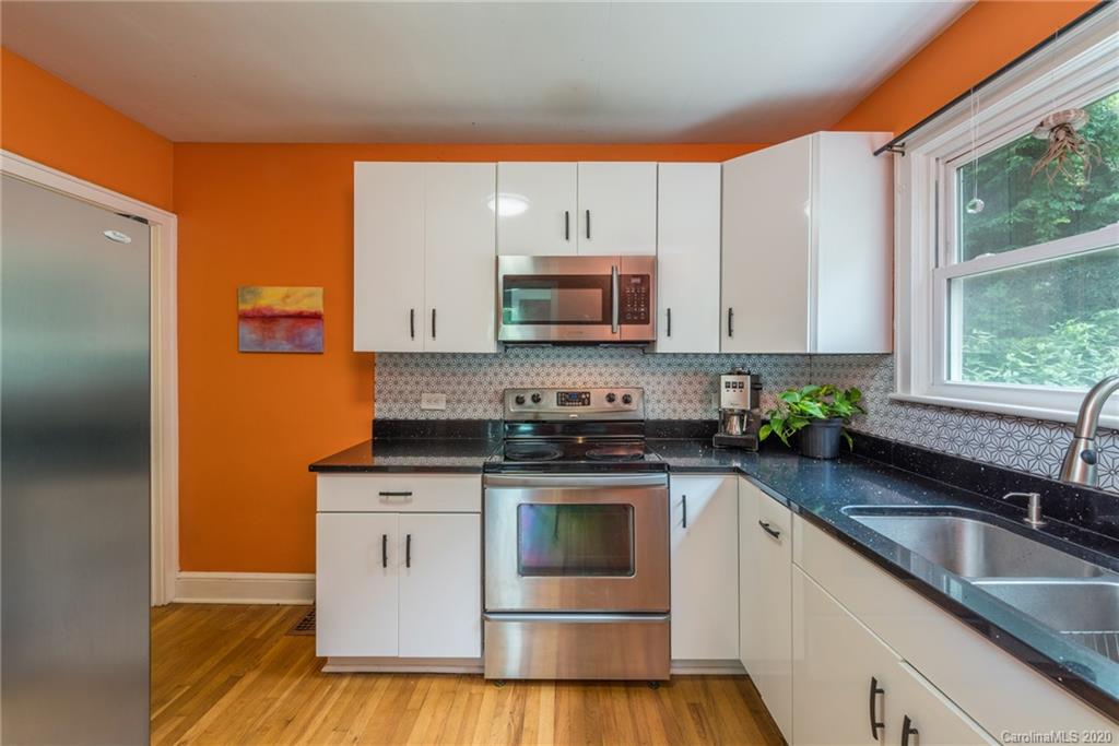 164 School Road Asheville, NC 28806 - Photo 3 of 26 Gallery Image 3