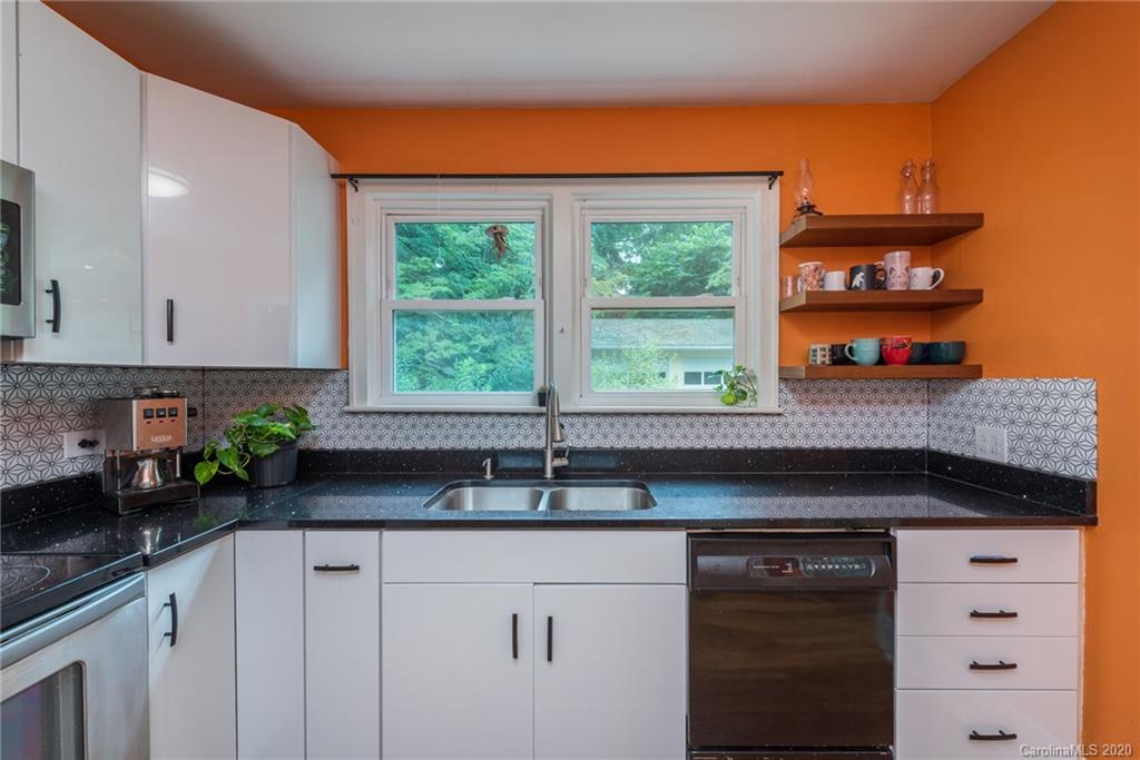 164 School Road Asheville, NC 28806 - Photo 4 of 26 Gallery Image 4