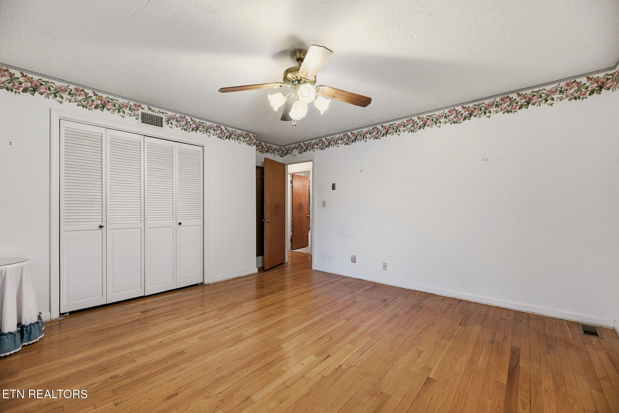 121 West Maiden Lane Oak Ridge, TN 37830 - Photo 23 of 41 23-web-or-mls-Mdn121 (44)