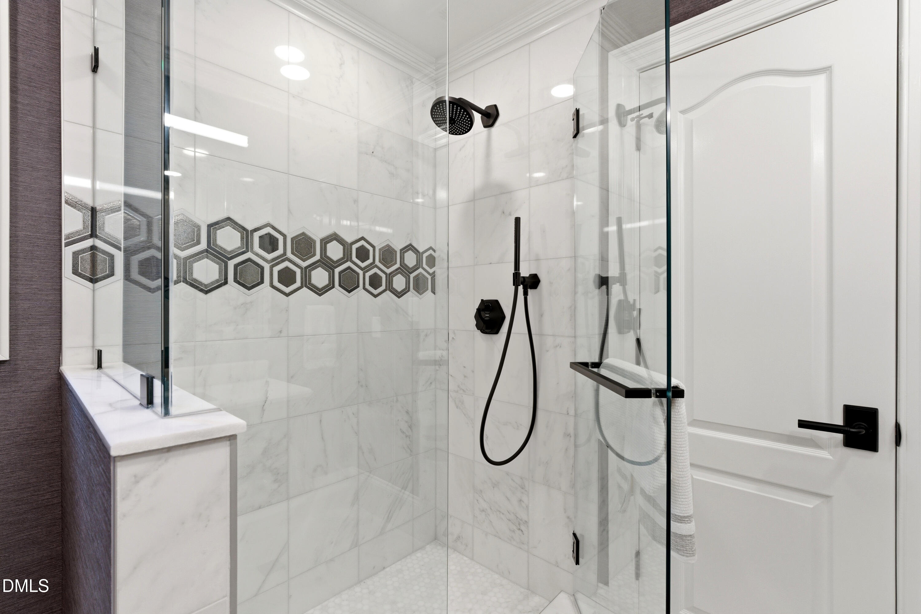 1526 Brooks Avenue Raleigh, NC 27607 - Photo 20 of 30 Bathroom
