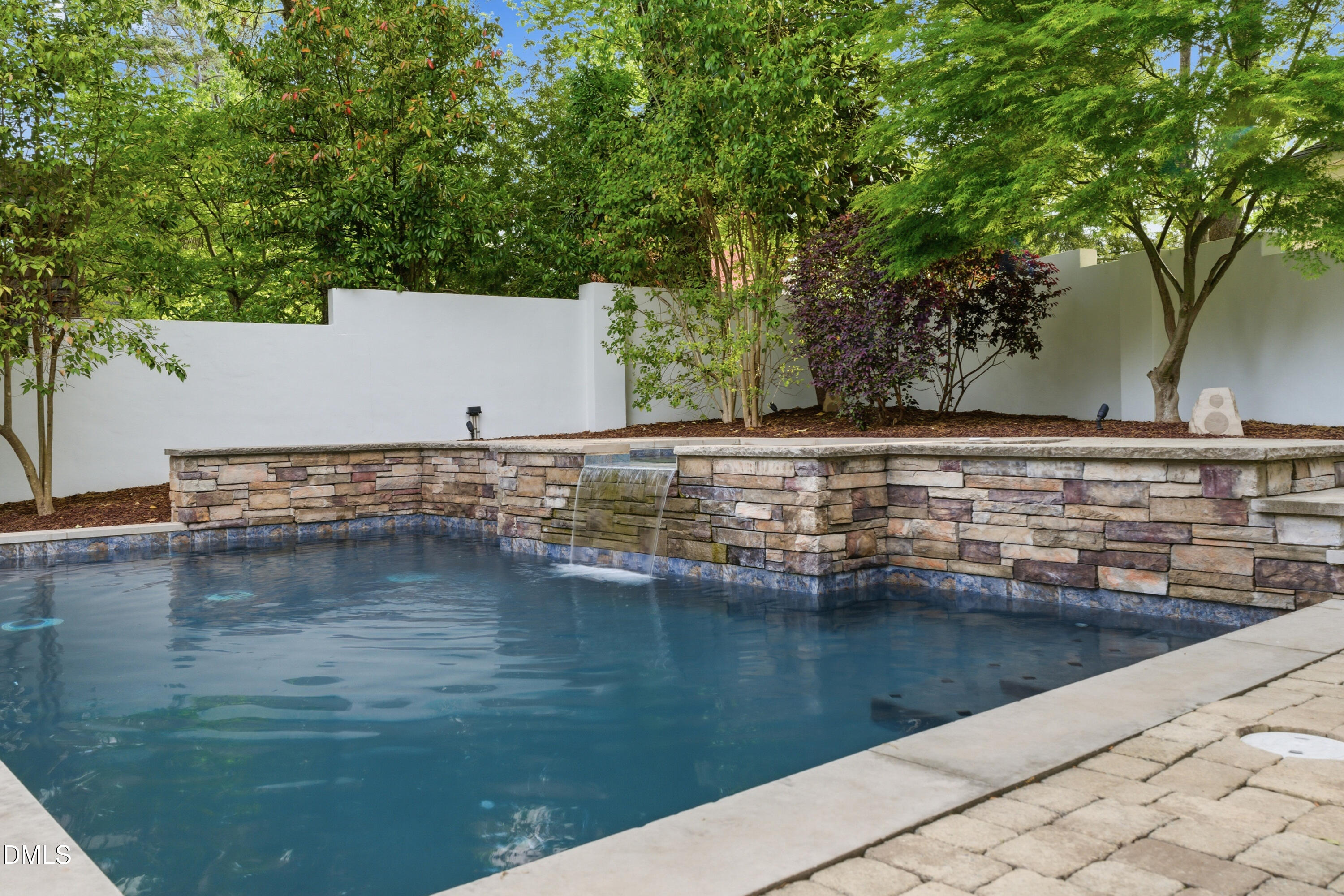 1526 Brooks Avenue Raleigh, NC 27607 - Photo 29 of 30 Outdoor