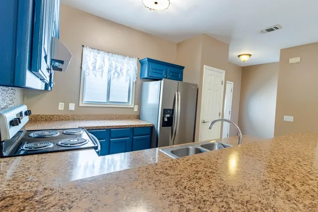 $255,000 | 6922 Sea Turtle Circle, Navarre, FL 32566