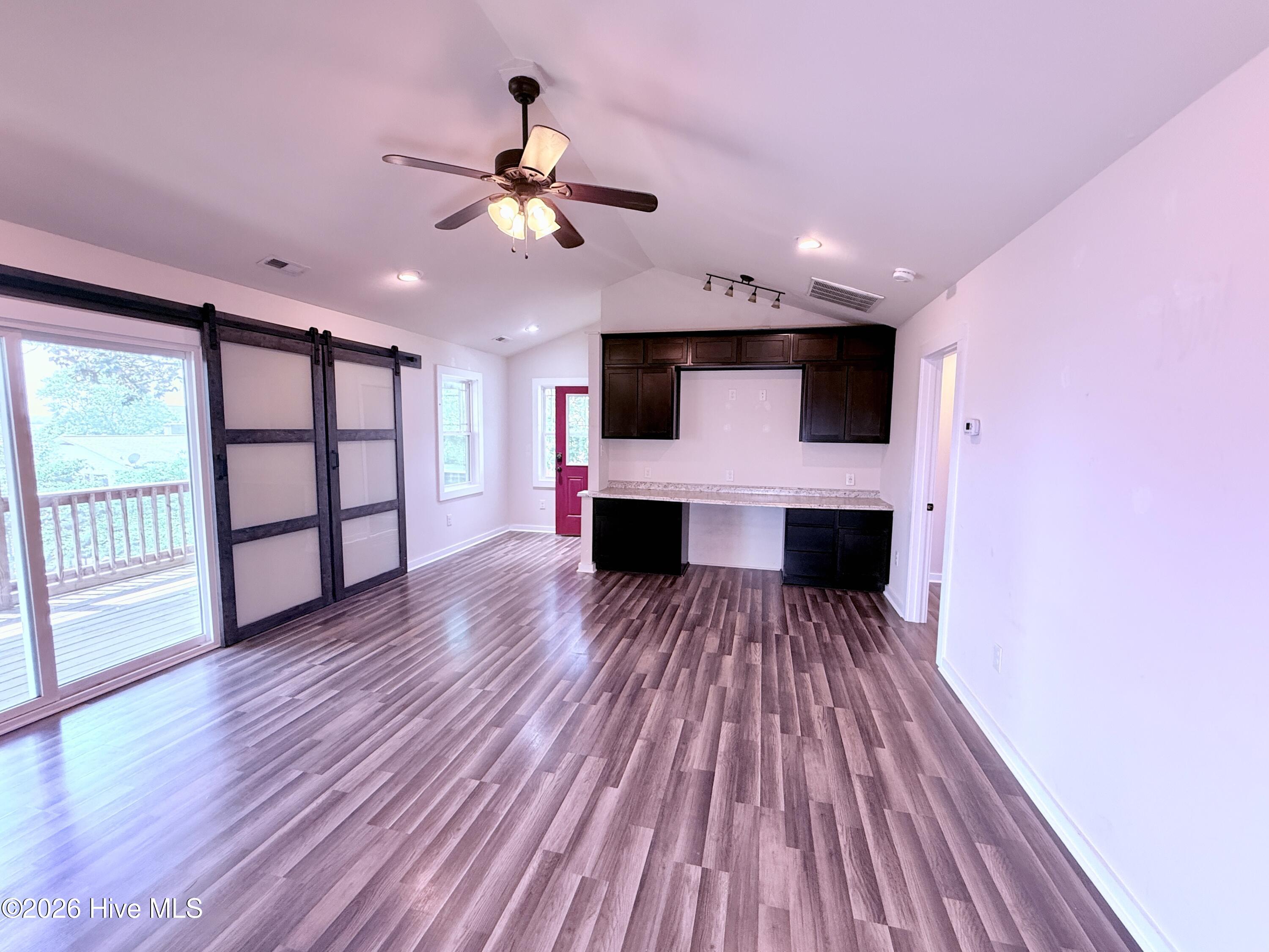 511 North B Street Bridgeton, NC 28519 - Photo 11 of 26 Living Room 2nd floor