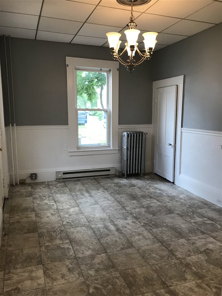 593 Union Street Manchester, NH 03104 - Photo 15 of 39 Gallery Image 15