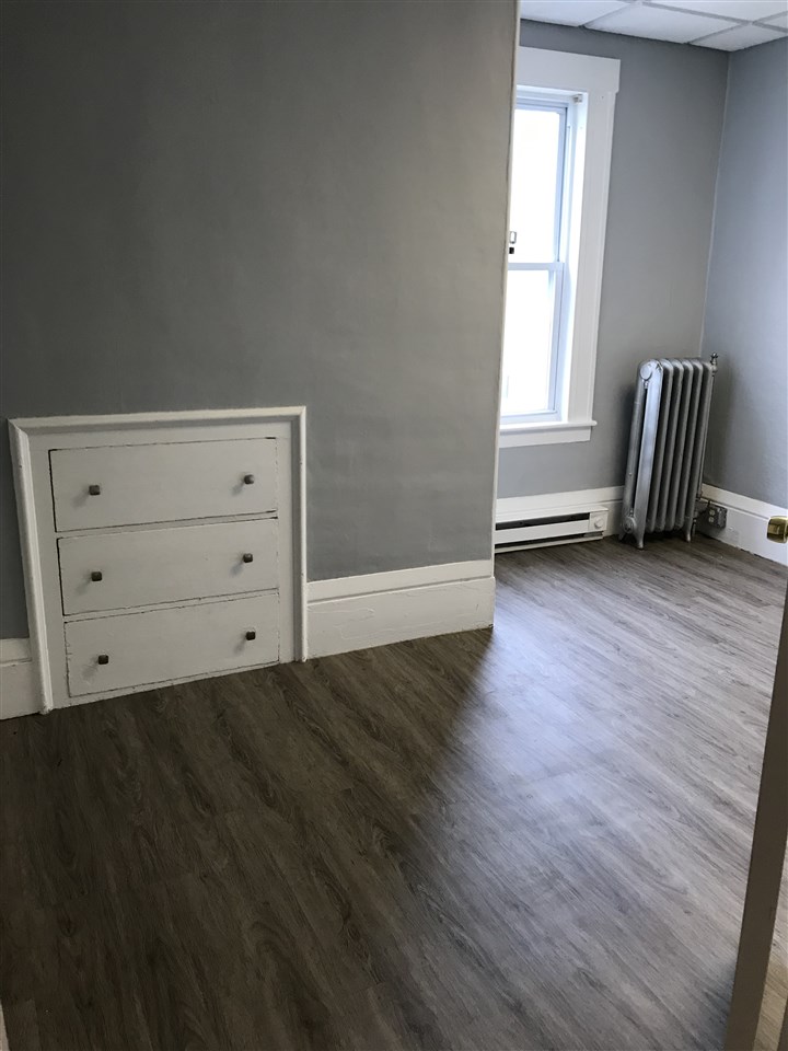 593 Union Street Manchester, NH 03104 - Photo 23 of 39 Gallery Image 23
