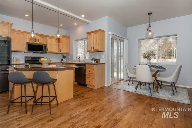 $629,999 | 6033 North Tapestry Way, Boise, ID 83713