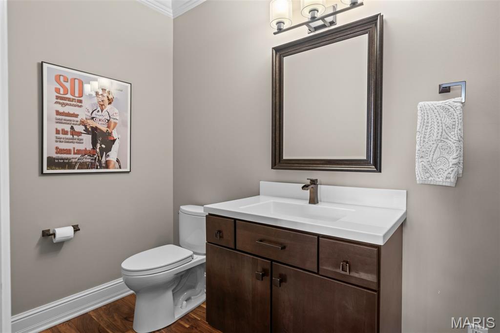 760 Kent Road Ladue, MO 63124 - Photo 40 of 61