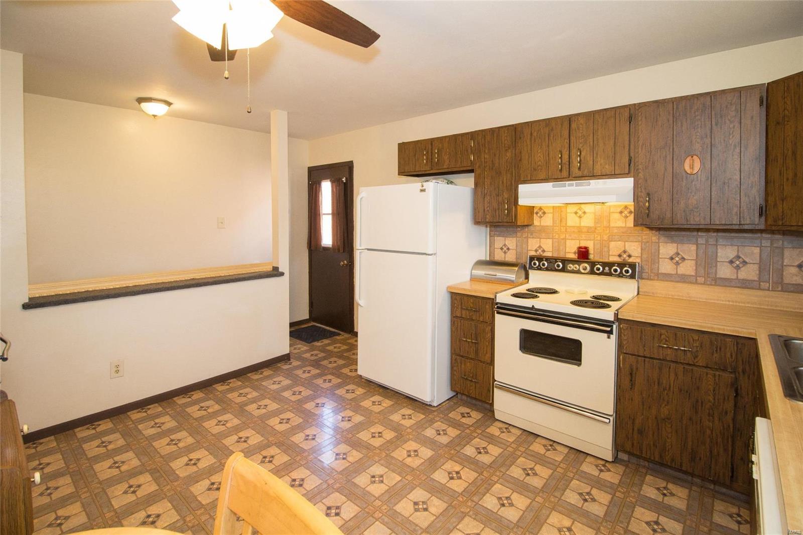 281 Grover Road St. Louis, MO 63125 - Photo 17 of 26