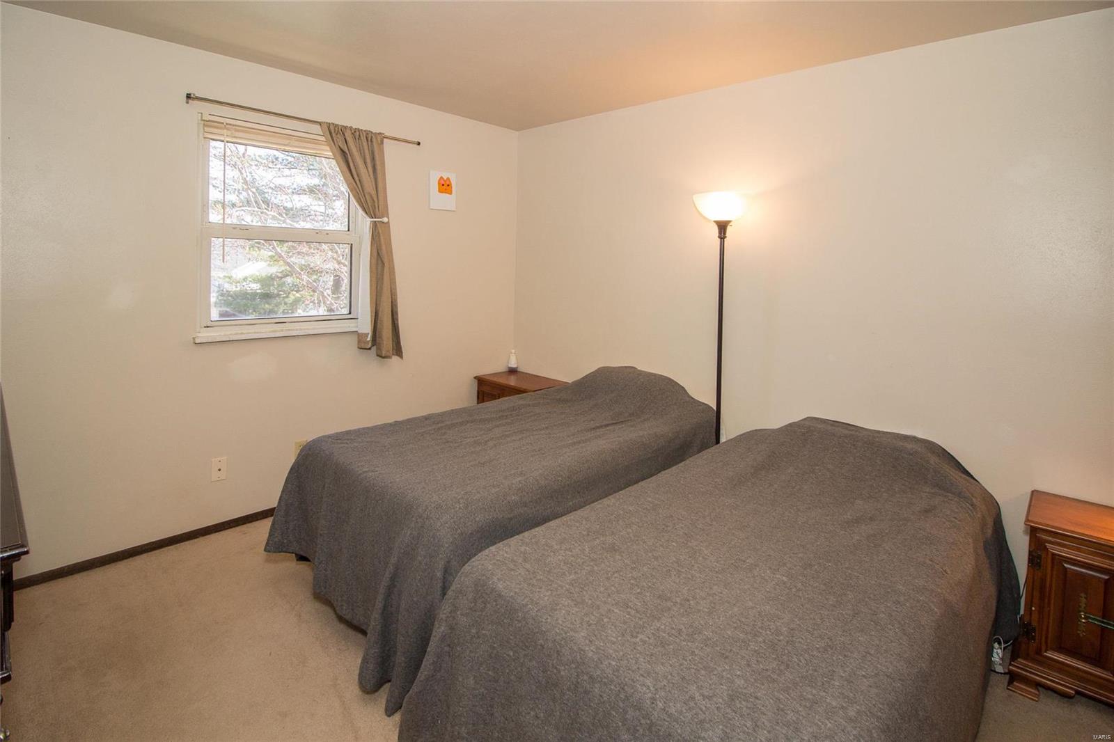 281 Grover Road St. Louis, MO 63125 - Photo 18 of 26