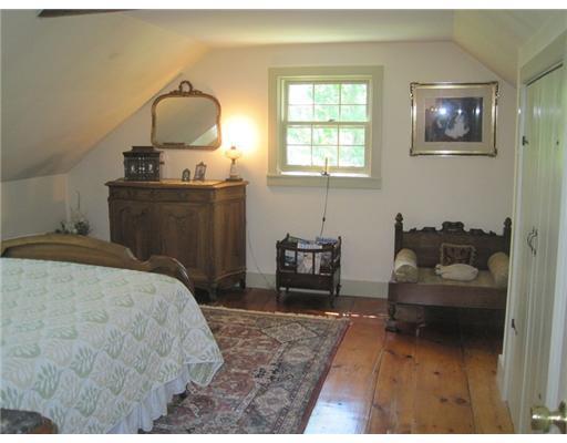 29 Osprey Point Road Newcastle, ME 04553 - Photo 17 of 25 Master Bedroom.