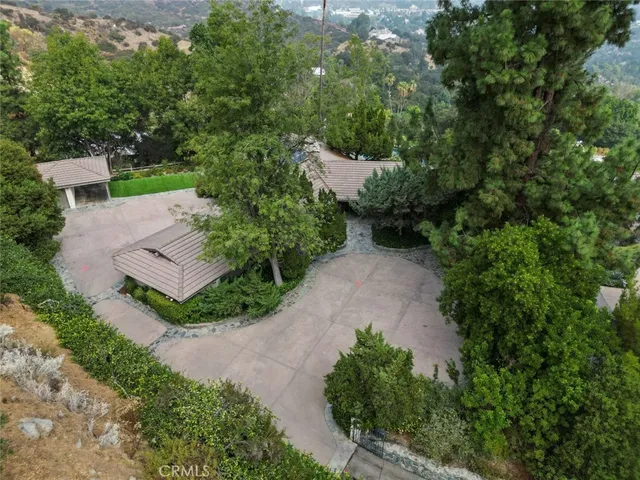 $12,000 | 1218 Flintridge Circle, La Canada Flintridge, CA 91011