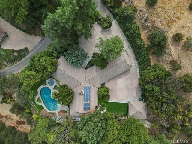 $12,000 | 1218 Flintridge Circle, La Canada Flintridge, CA 91011