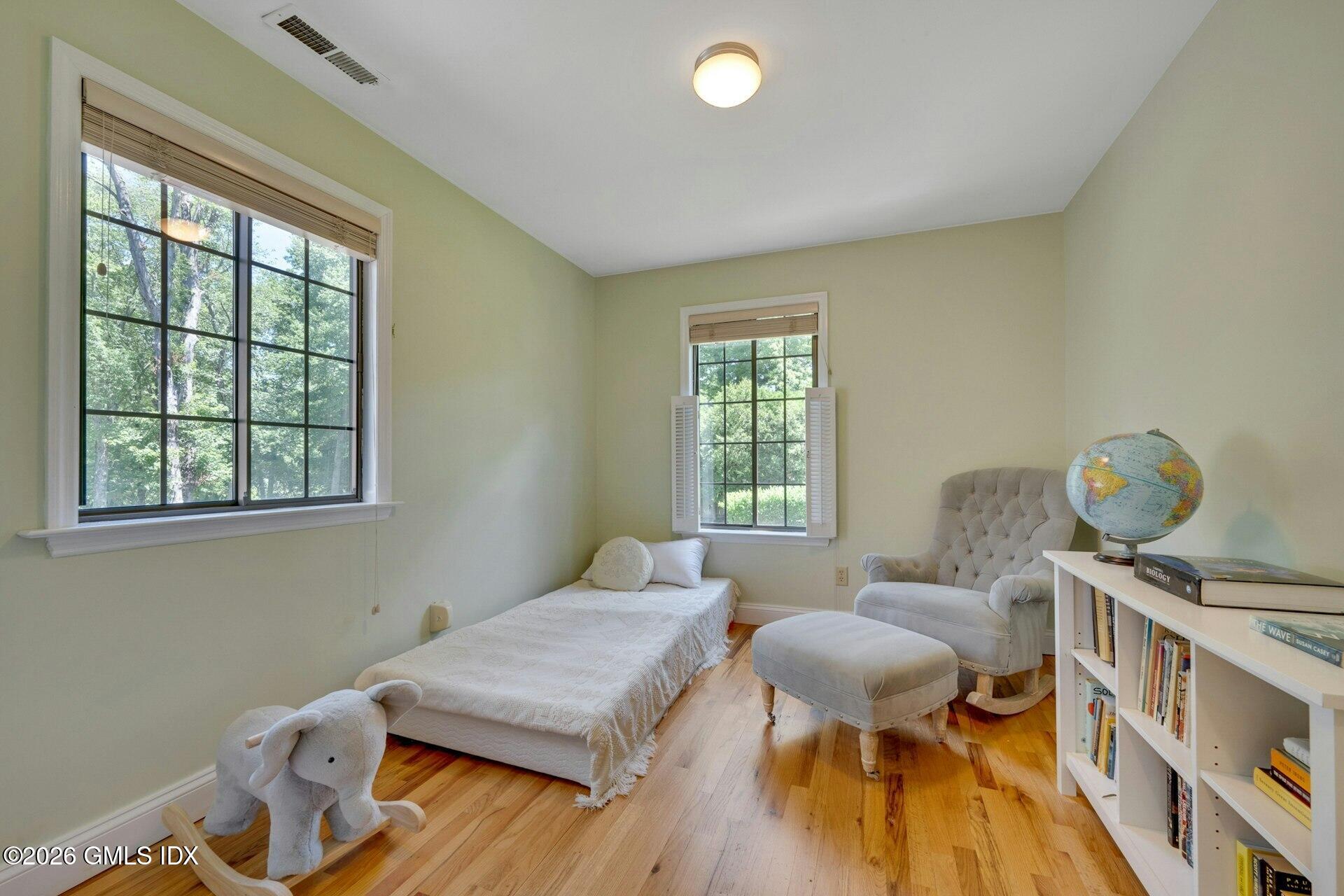 45 Mayapple Road Stamford, CT 06903 - Photo 19 of 32 18