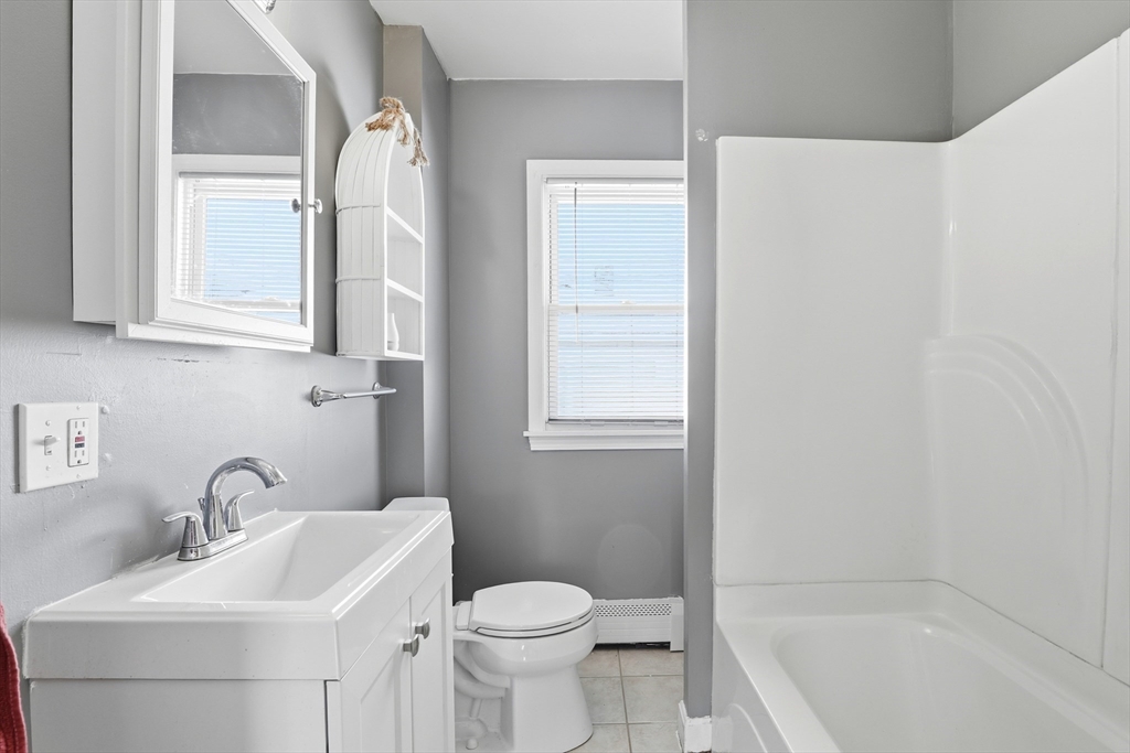 14 Sycamore Street Fairhaven, MA 02719 - Photo 20 of 37