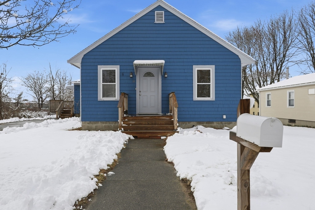 14 Sycamore Street Fairhaven, MA 02719 - Photo 32 of 37