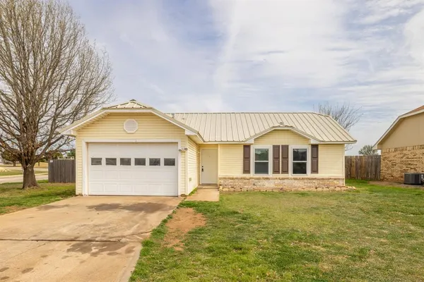 $1,750 | 3801 Georgetown Drive, Abilene, TX 79602