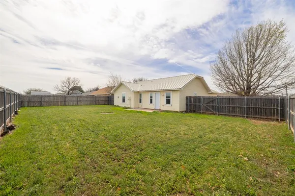 $1,750 | 3801 Georgetown Drive, Abilene, TX 79602