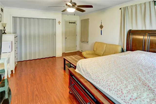 $349,000 | 16128 Midland Drive, Shawnee, KS 66217