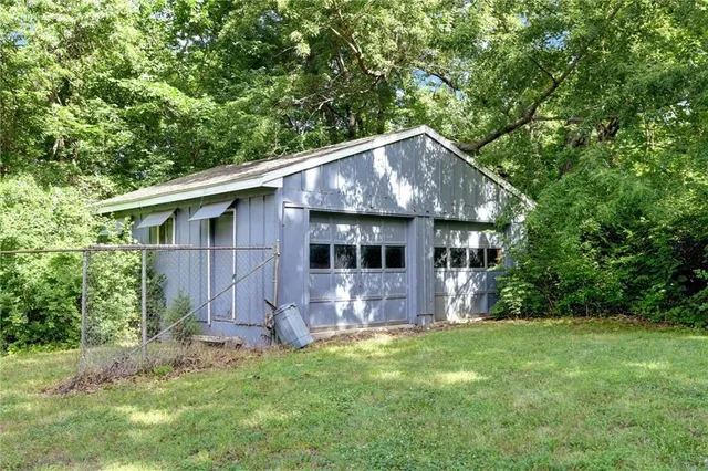 $349,000 | 16128 Midland Drive, Shawnee, KS 66217