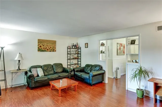 $349,000 | 16128 Midland Drive, Shawnee, KS 66217