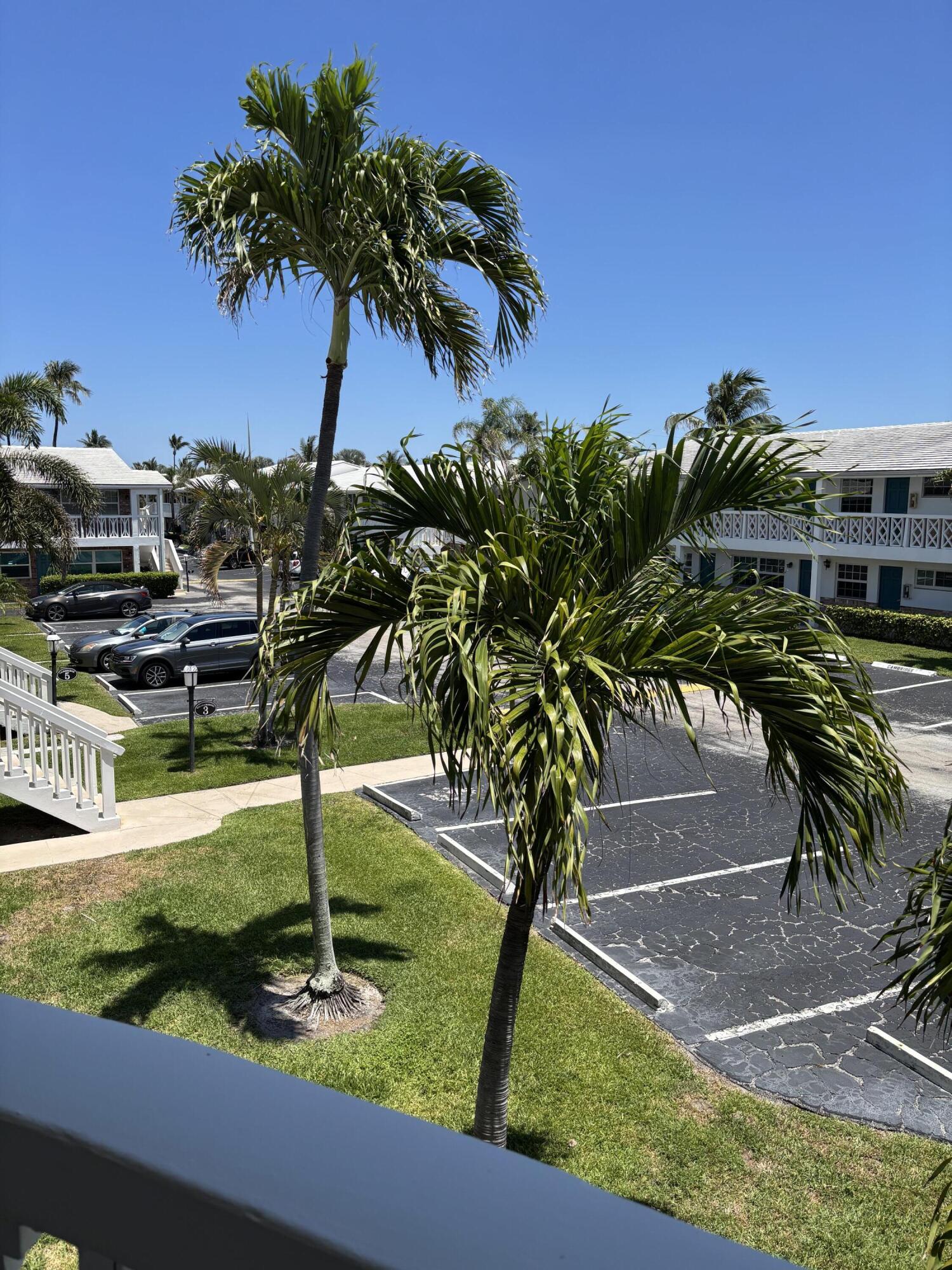 5505 North Ocean Boulevard, Unit 3204 Ocean Ridge, FL 33435 - Photo 4 of 33 a view of an outdoor space and swimming pool