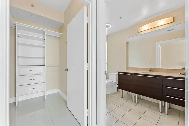 $5,700 | 1900 North Bayshore Drive, Unit 3702, Miami, FL 33132