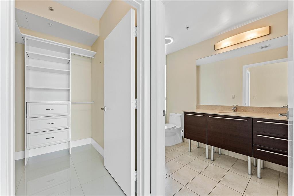 1900 North Bayshore Drive, Unit 3702 Miami, FL 33132 - Photo 12 of 22