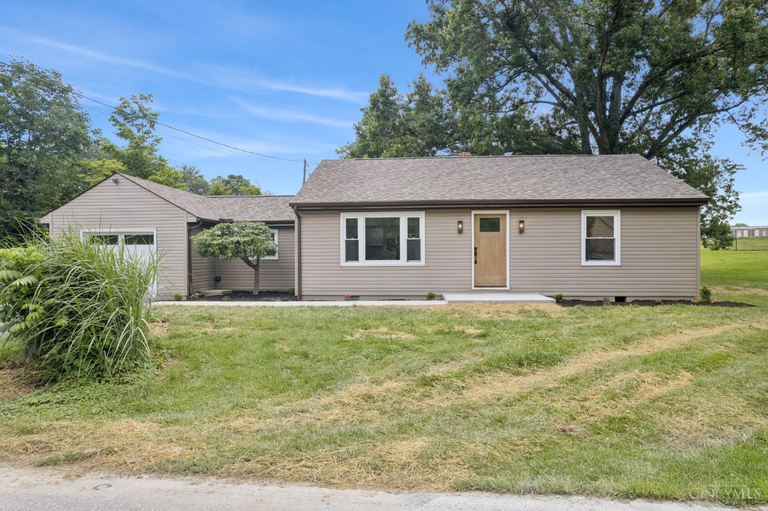 102 Chapel Road Amelia, OH 45102 - Photo 1 of 29