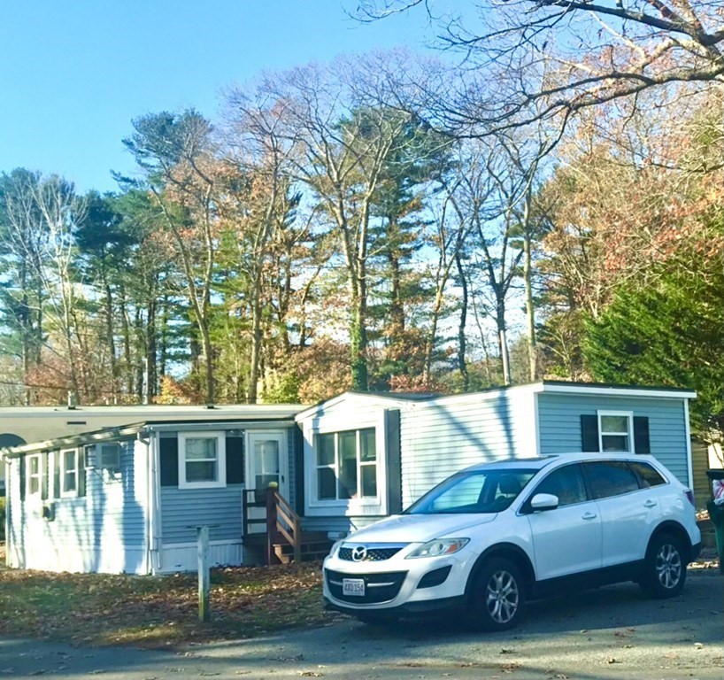 18 Holiday Road Holbrook, MA 02343 - Photo 1 of 27