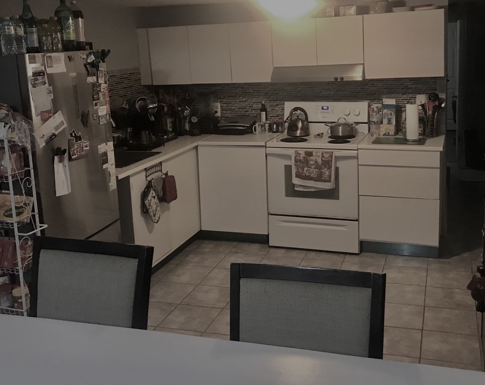 18 Holiday Road Holbrook, MA 02343 - Photo 21 of 27