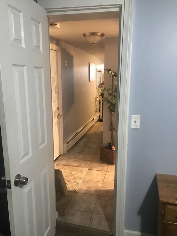 18 Holiday Road Holbrook, MA 02343 - Photo 5 of 27