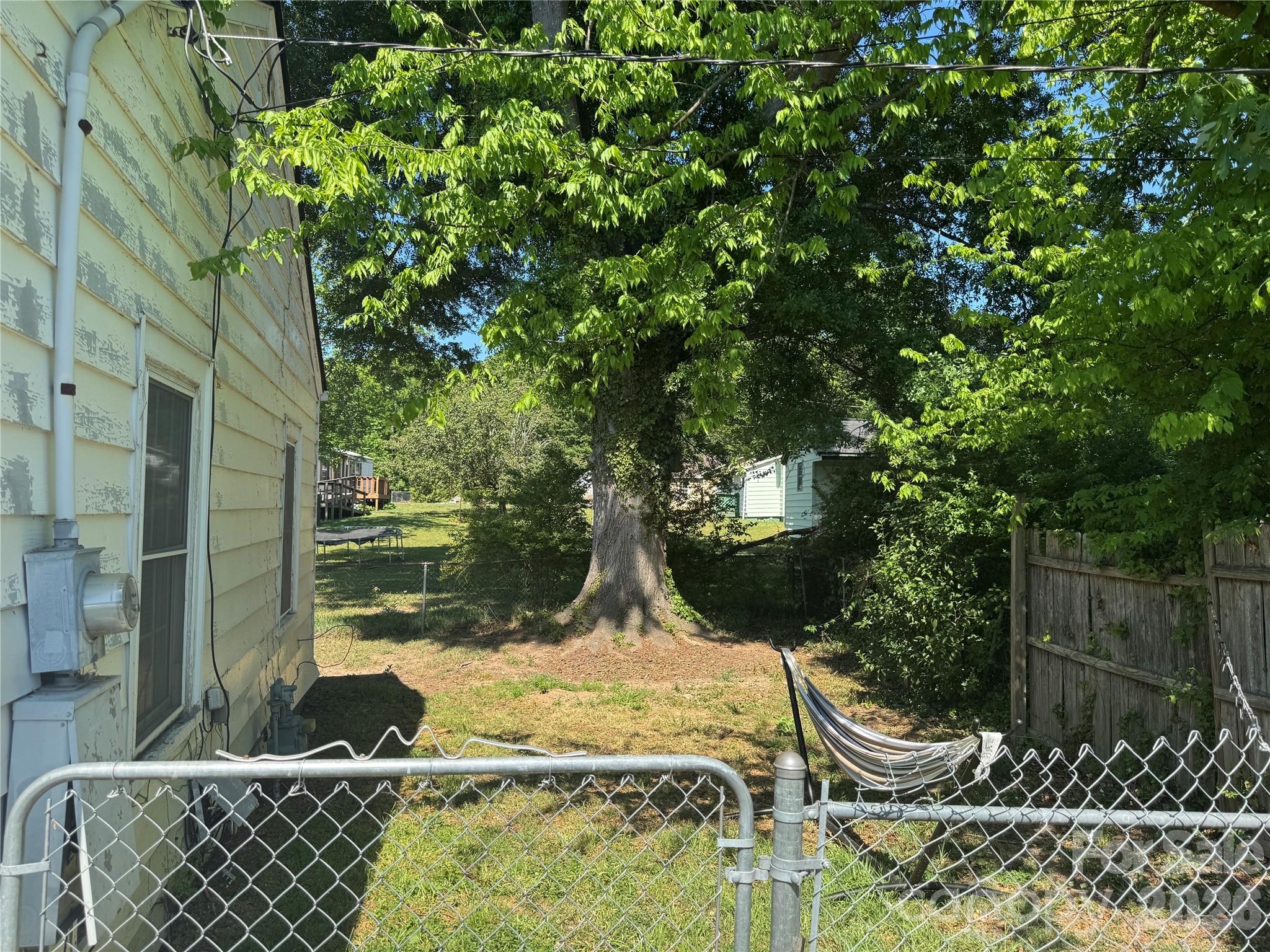 1405 Hickory Grove Road Gastonia, NC 28056 - Photo 14 of 15 a view of outdoor space and fountain