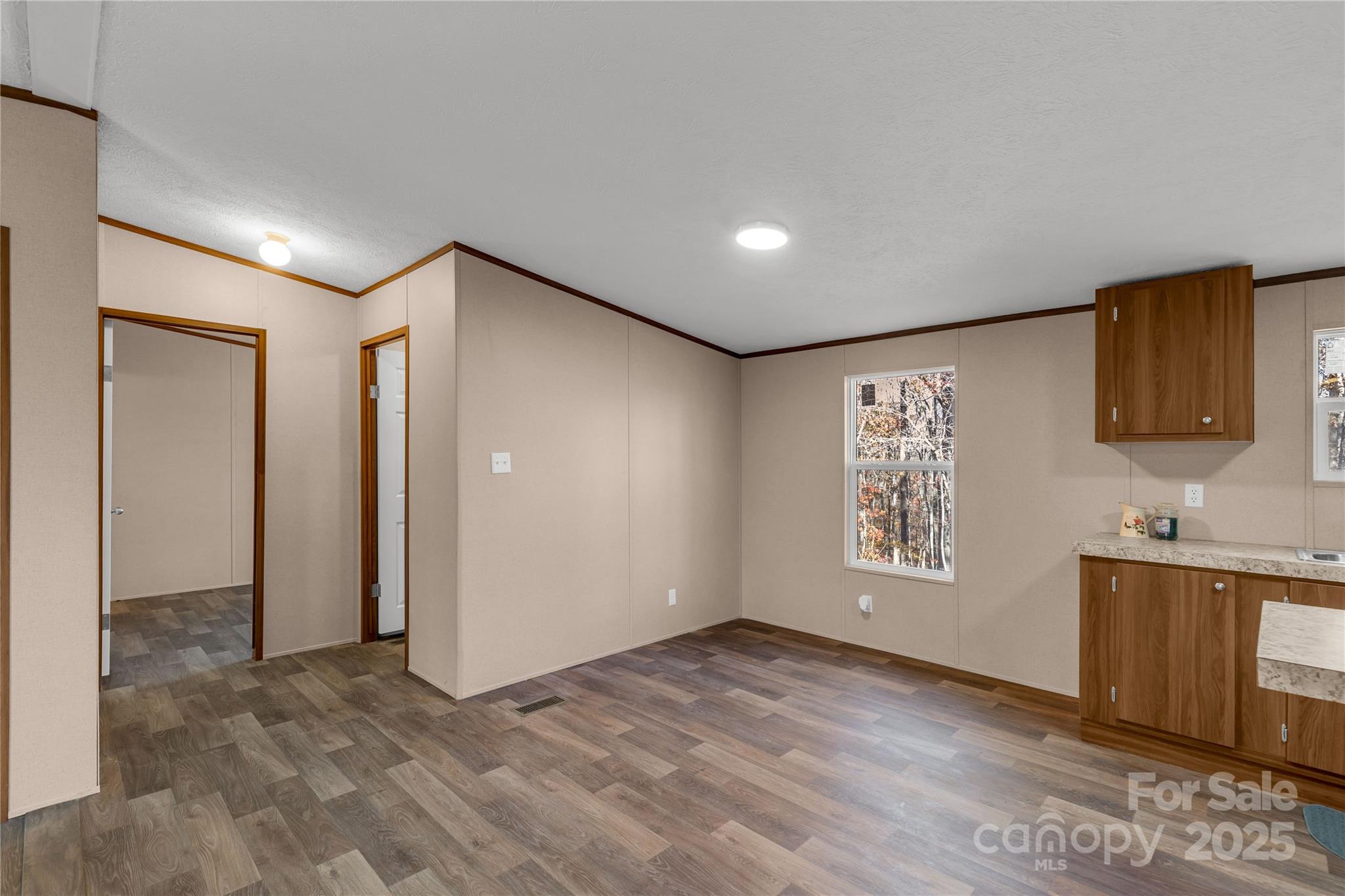 850 Mereva Road Smyrna, SC 29743 - Photo 5 of 36 Gallery Image 5