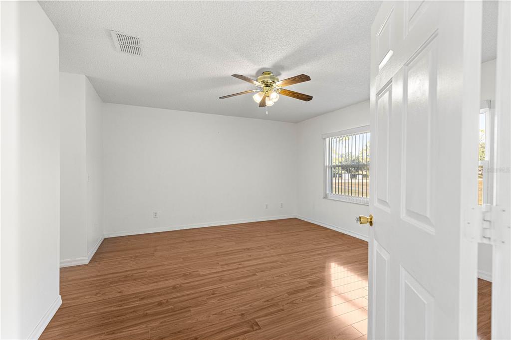9452 Southwest 93rd Loop Ocala, FL 34481 - Photo 27 of 51 Gallery Image 27