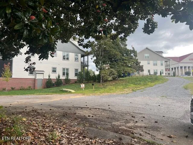 $249,900 | 450 East Church Avenue, Maryville, TN 37804