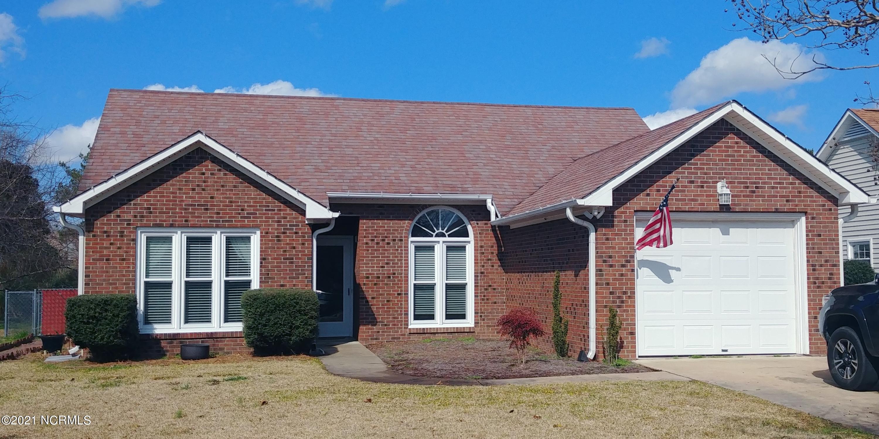 122 Pirates Road New Bern, NC 28562 - Photo 1 of 27 front