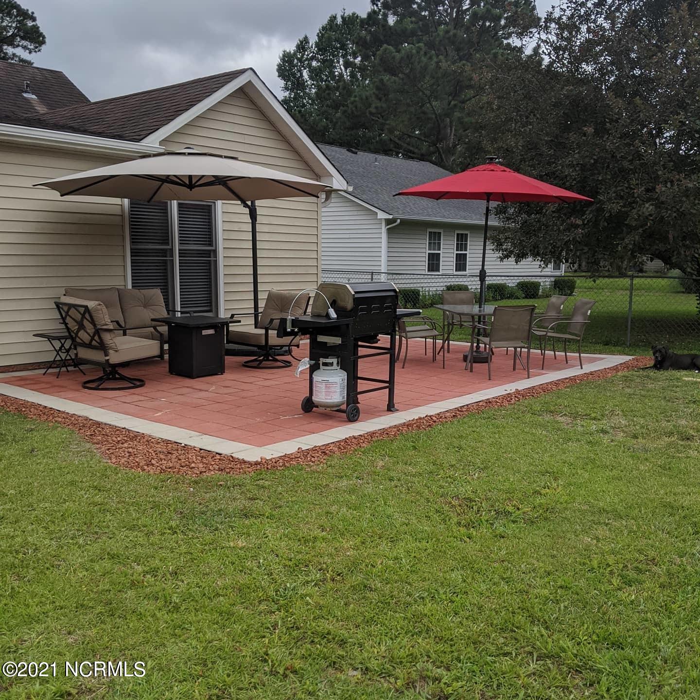 122 Pirates Road New Bern, NC 28562 - Photo 2 of 27 IMG_20200610_162616_577