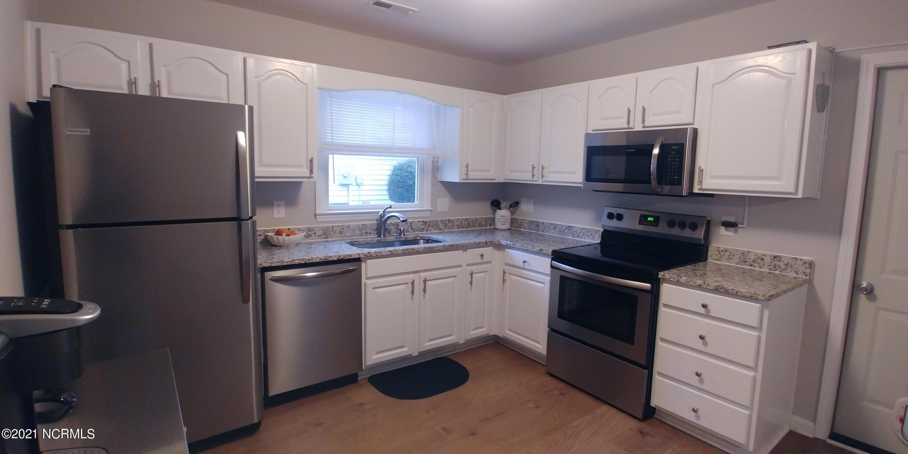 122 Pirates Road New Bern, NC 28562 - Photo 23 of 27 0218210855a